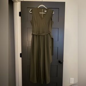 CALVIN KLEIN S/LESS RUFFLE TRIM CROPPED FLARE LEGS JUMPSUIT, COPER, SIZE 4 NWT